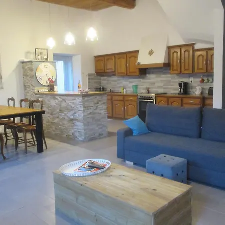 Dom wakacyjny Maison Entre Corbieres Et Minervois